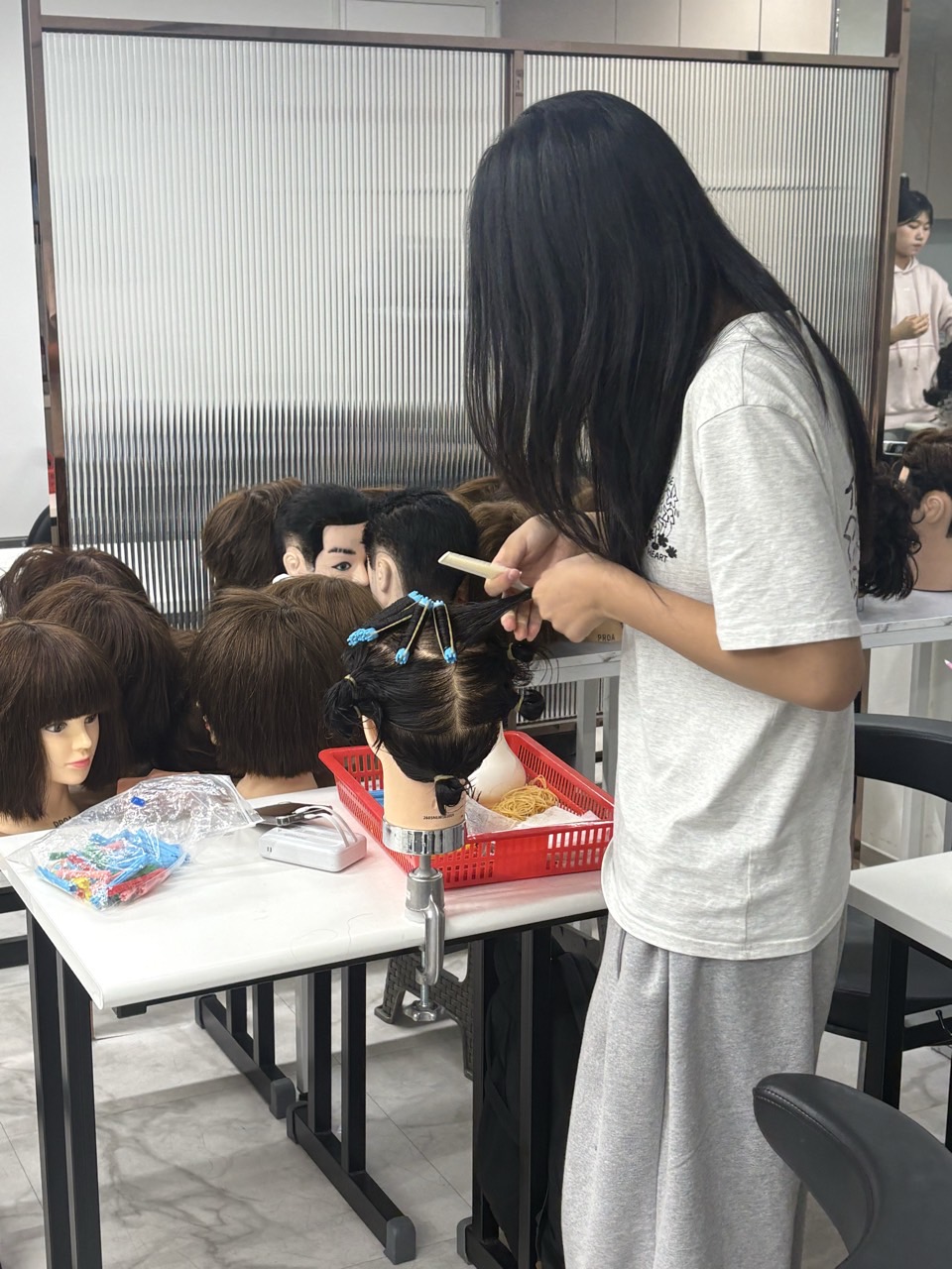 MBC아카데미뷰티학원 동대문지점 헤어국가자격증 수업 사진